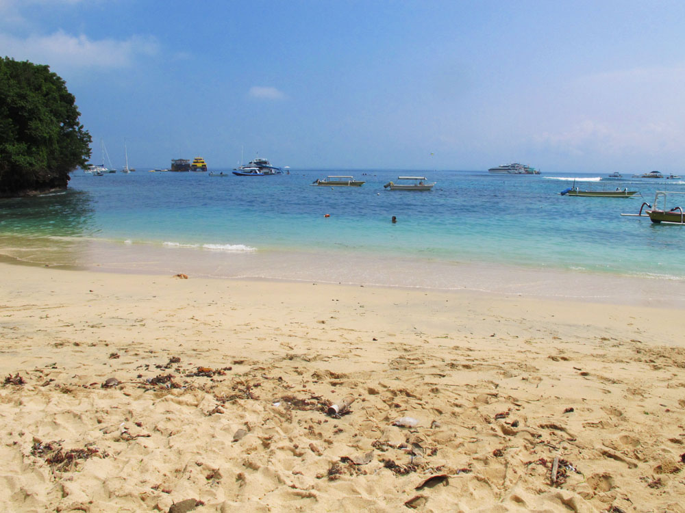 Song Lambung Beach nusa lembongan