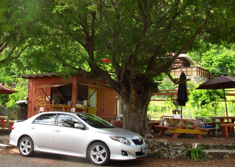 Vie's Snack Shack in Hansen Bay Vie's Snack Shack in Hansen Bay