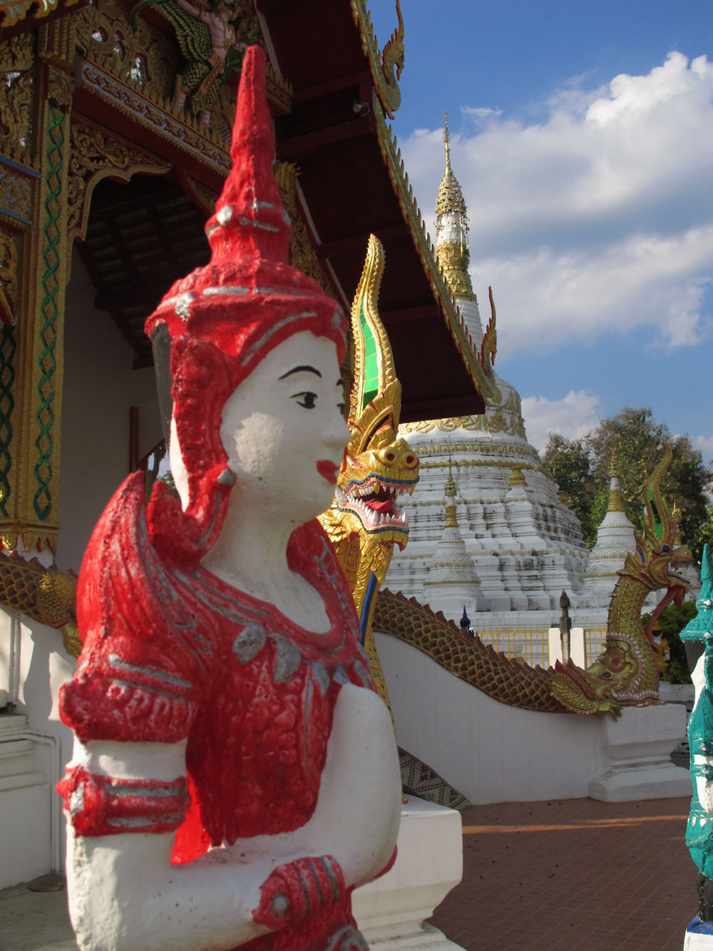 Statue in prayer, Pai Thailand