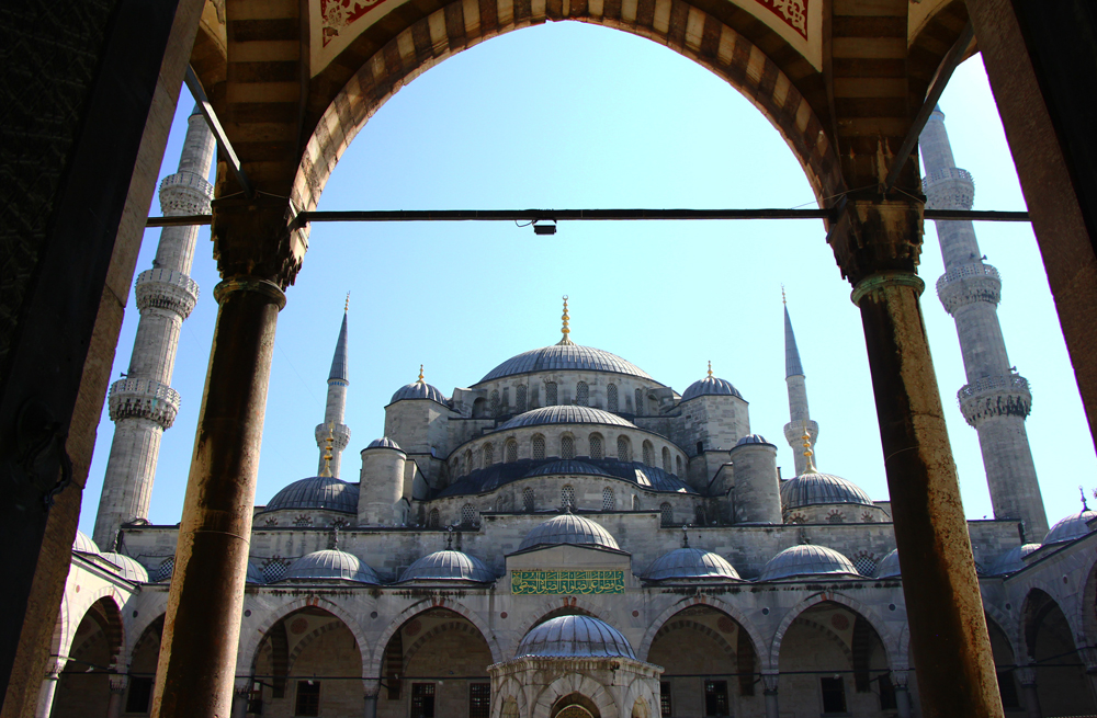 Blue Mosque symmetry, Istanbul