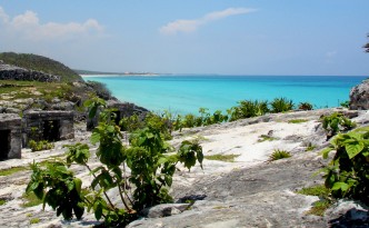 Neon water from the Tulum ruins | Mexico