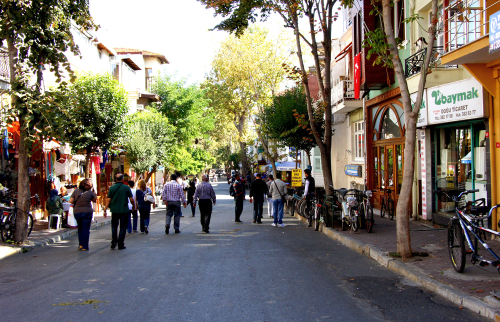 Quieter streets | Buyukada, Turkey