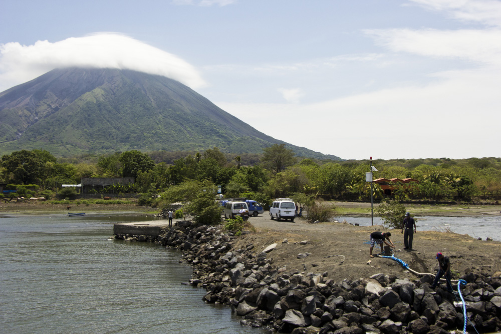 Tieing up the ferry | Ometepe, Nicaragua