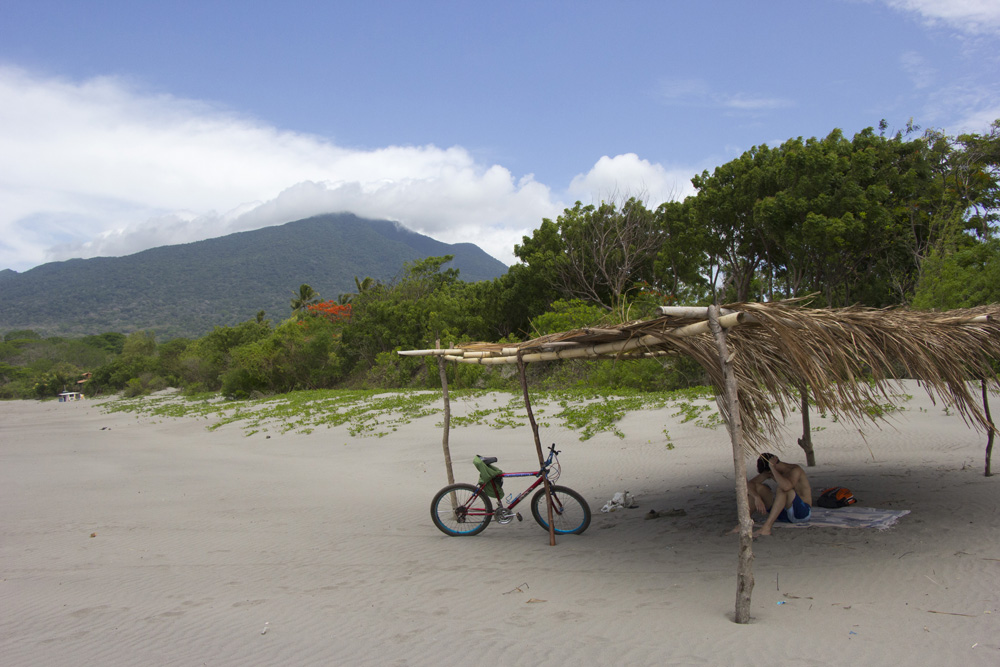 Palapa on playa Santa Cruz | Ometepe, Nicaragua