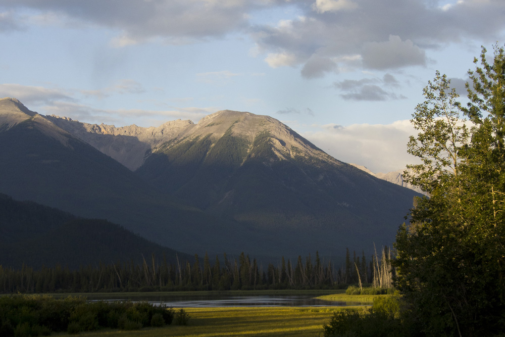 Sunrise over the Vermillion Lakes | Banff, Canada