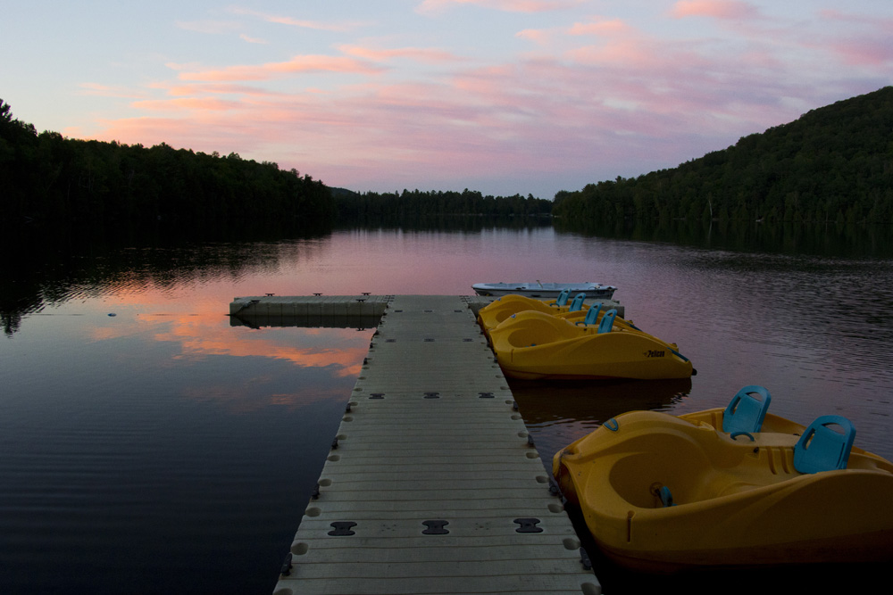 Sunset dock Auberge du Lac Morency | Quebec, Canada