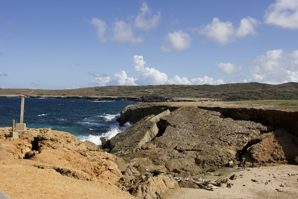 Collapsed natural bridge | Aruba