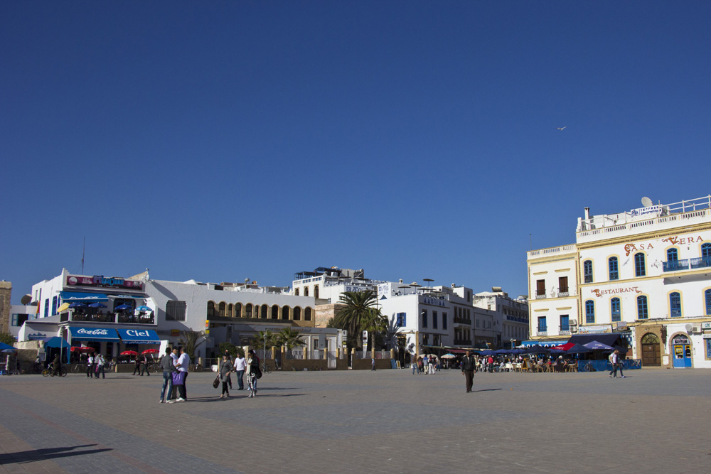 Mid afternoon in the main square | Essaouira, Morocco