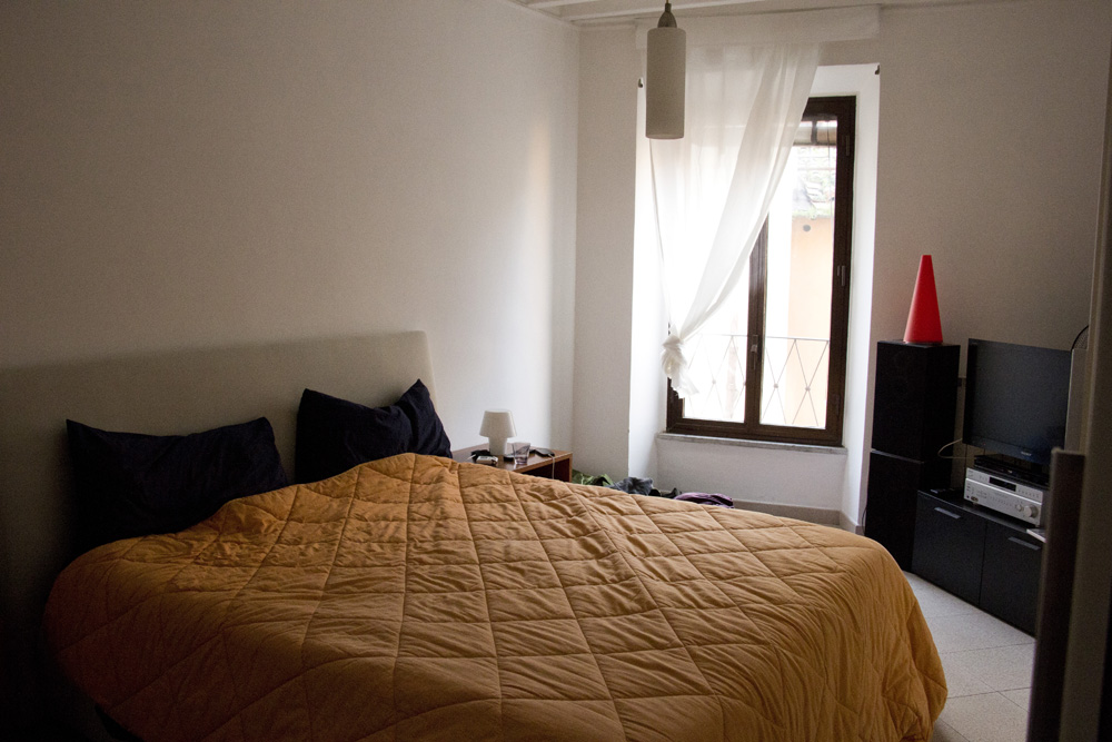 Airbnb bedroom in Trastevere | Rome, Italy