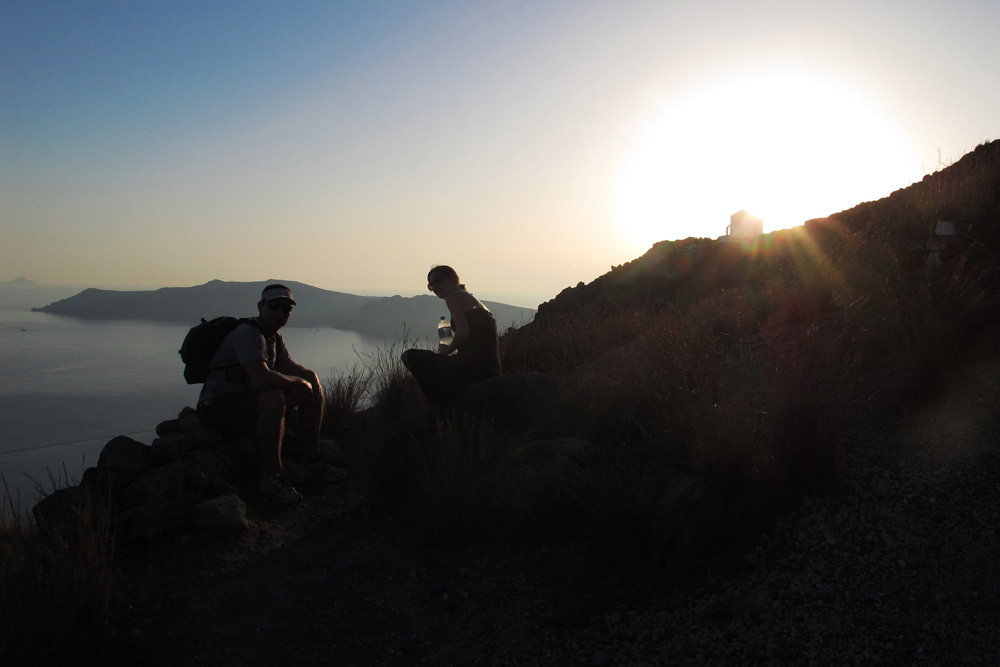 Caldera hike silhouettes at sunset | Santorini, Greece