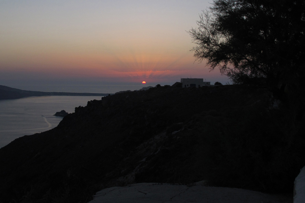 Sunset over Oia | Santorini, Greece