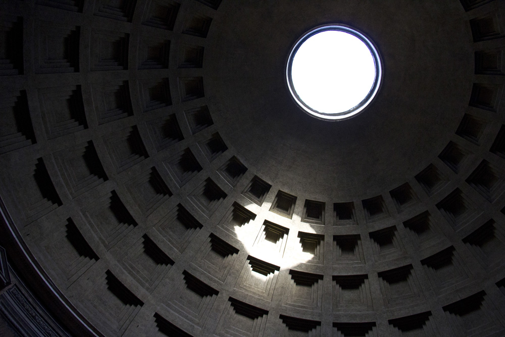 Occulus in the morning at the Pantheon | Rome, Italy
