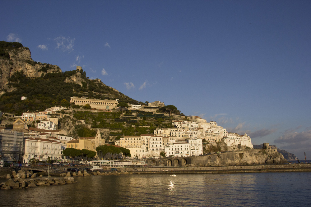 Golden hour light | Amalfi, Italy