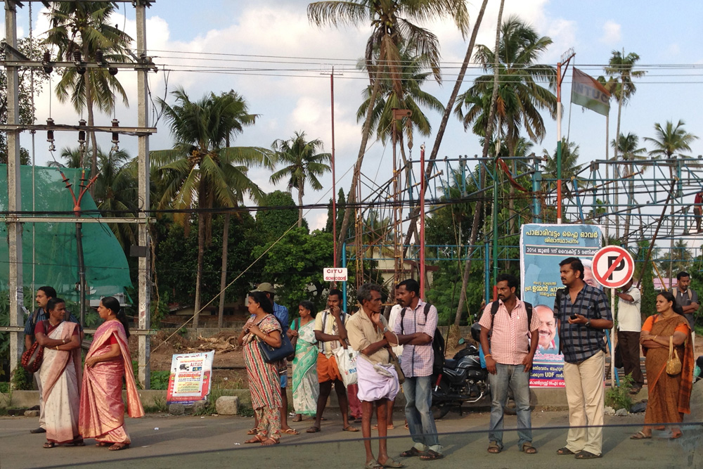 Waiting at the bus stop | Kochi, India