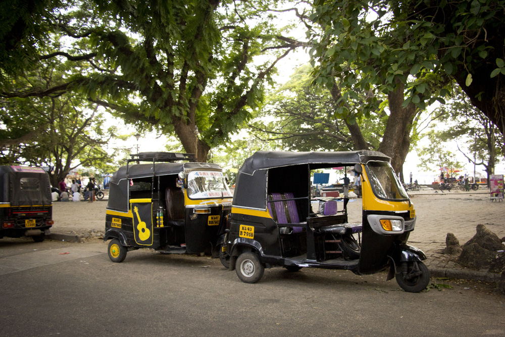 Auto rickshaws at Childrens Park | Fort Cochin, India