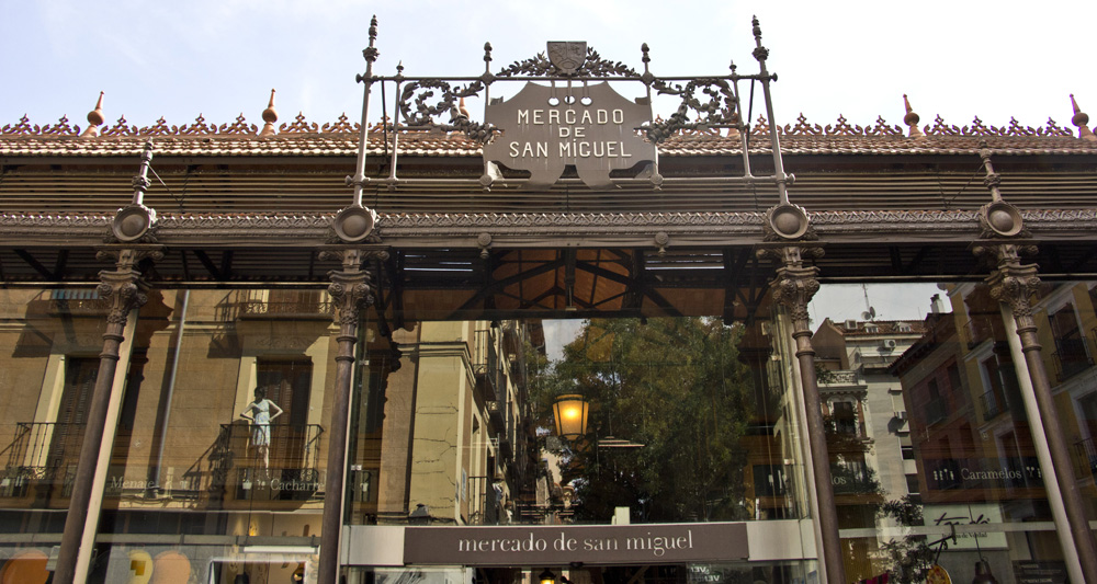 Mercado sign | San Miguel Market | Madrid, Spain