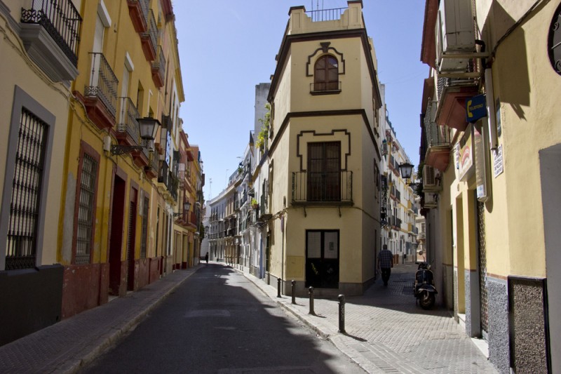 Narrow streets of Seville | Spain