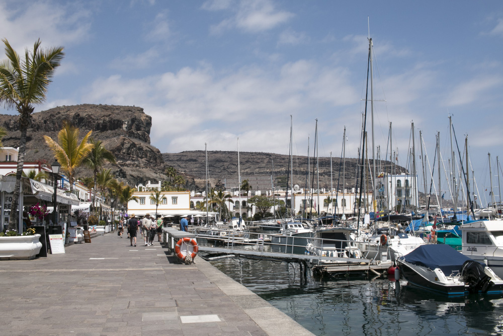 Marina and cliffs | Puerto de Mogan, Gran Canaria, Spain