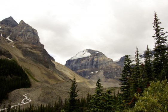 First views on the Plain of Six Glaciers hike at Lake Louise | Banff, Canada