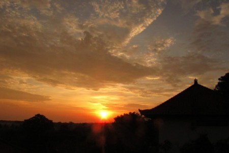 Sunrise silhouettes | Nusa Lembongan, Indonesia