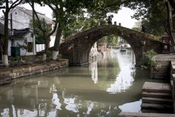 Arch bridge reflection | Tongli, China