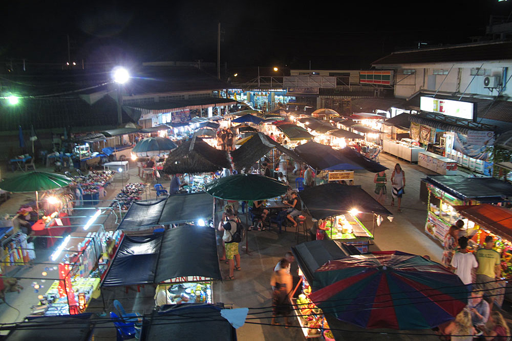 Thongsala night market | Koh Pha Ngan, Thailand