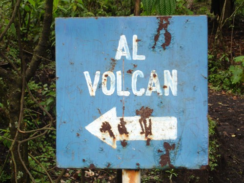 sign to volcan pecaya in guatemala