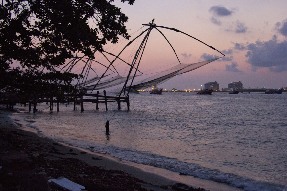 Sunset at the Chinese fishing nets | Fort Cochin, India